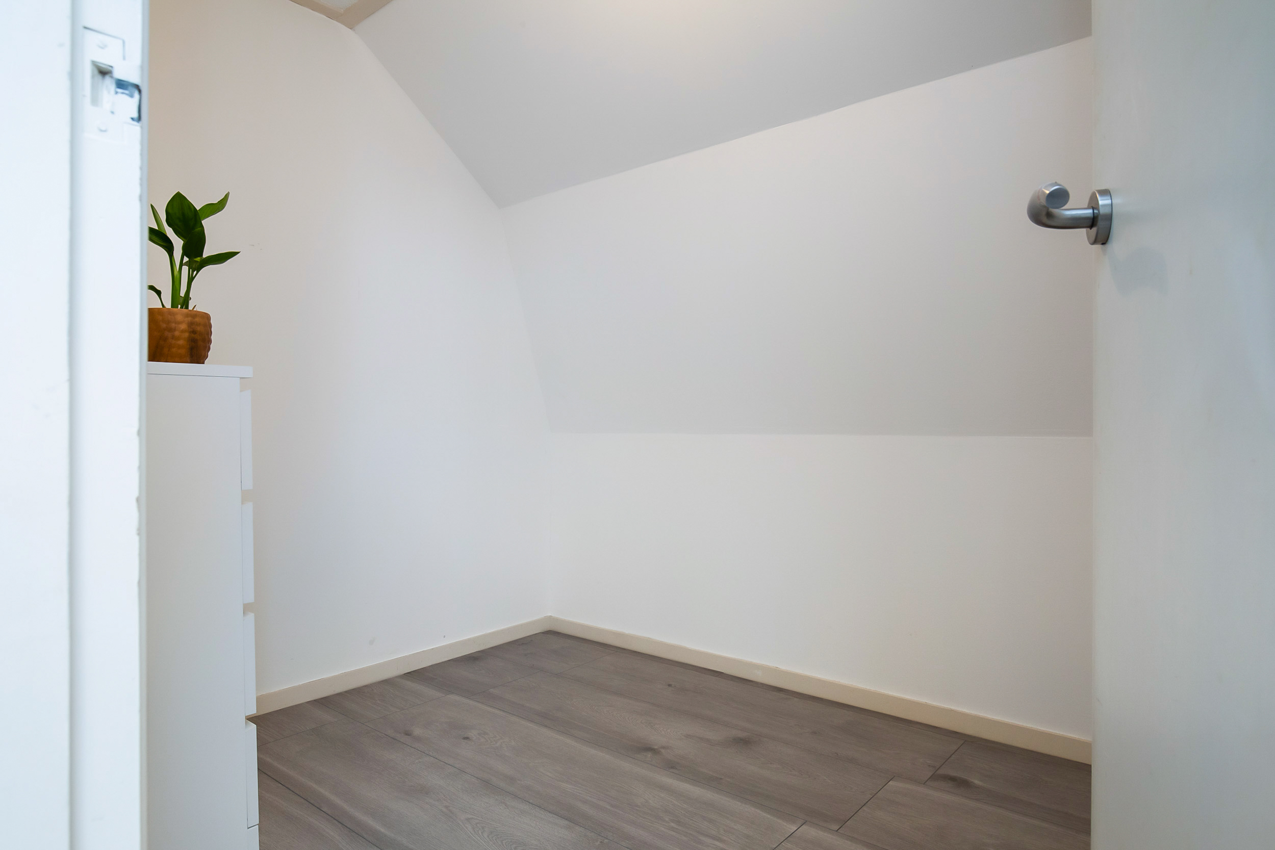 Kerkstraat 9 , 2153 BD Nieuw-vennep 24